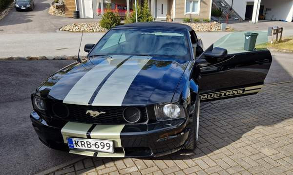 Ford Mustang Lempäälä - valokuva 3
