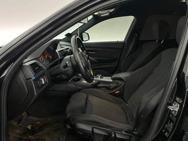 BMW 320 Hyvinkää - valokuva 7