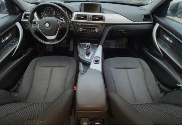 BMW 320 Espoo - valokuva 8