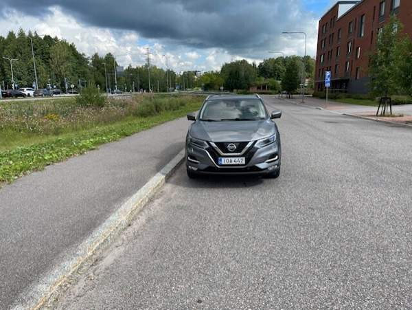 Nissan Qashqai Helsinki - valokuva 3