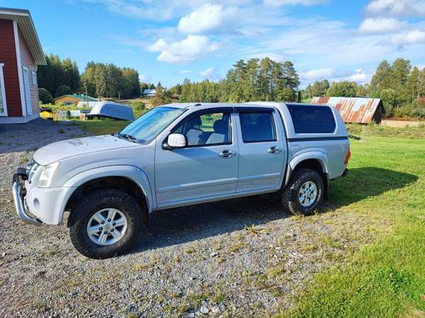 Isuzu D-Max Heinola - valokuva 1