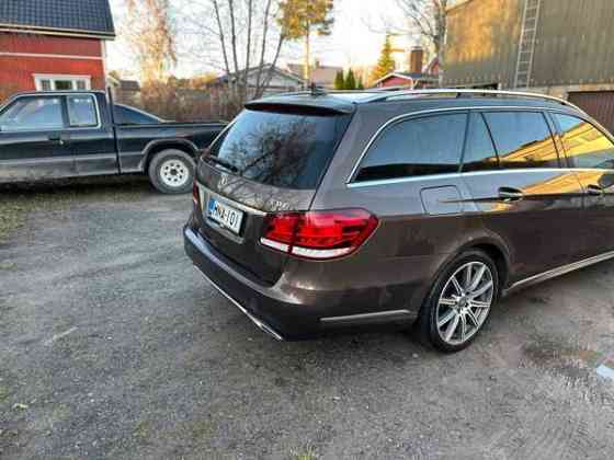 Mercedes-Benz E Коккола