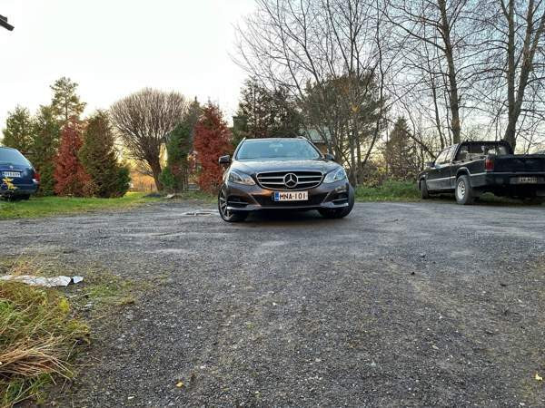 Mercedes-Benz E Коккола - изображение 1