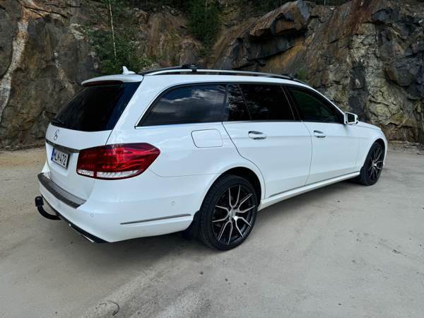 Mercedes-Benz E Kangasala - valokuva 4