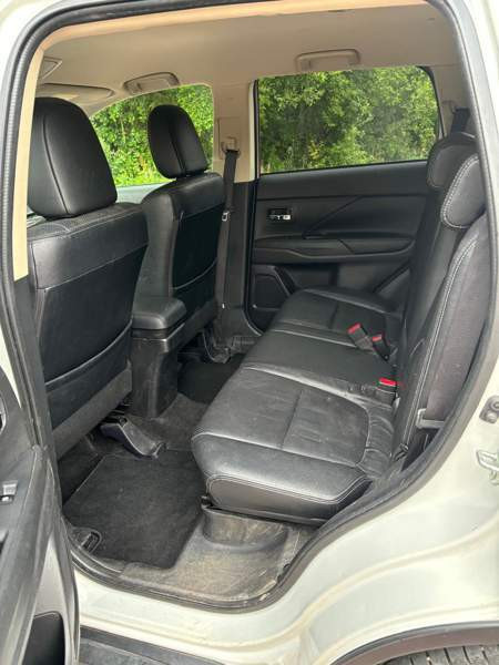 Mitsubishi Outlander Nurmijärvi - valokuva 6