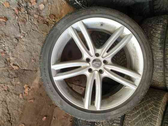 Jaguar XF Мянтсяля