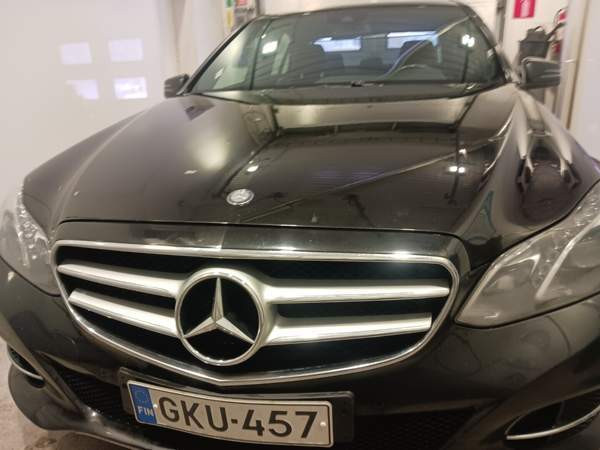 Mercedes-Benz E Helsinki - photo 1