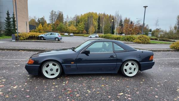 Mercedes-Benz SL Эспоо - изображение 4