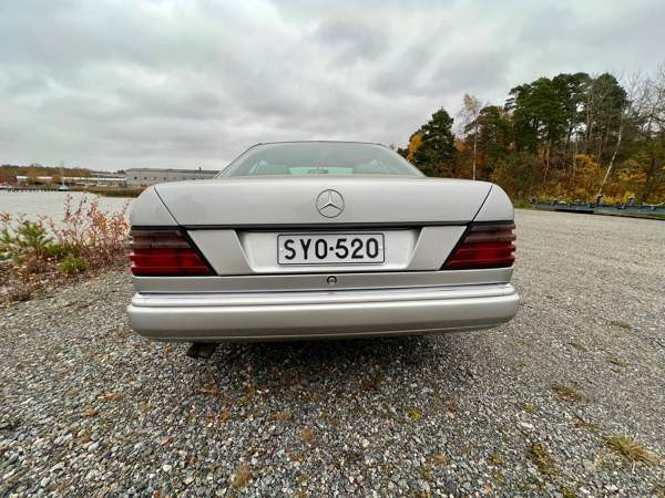 Mercedes-Benz CE Turtkul - valokuva 6