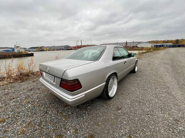 Mercedes-Benz CE Turtkul - valokuva 3