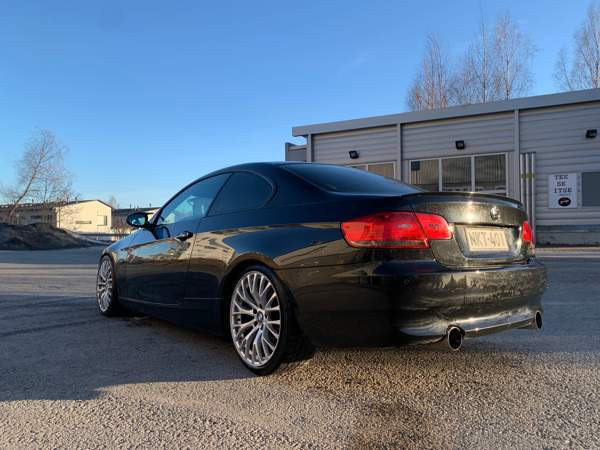BMW 335 Kangasala - valokuva 5