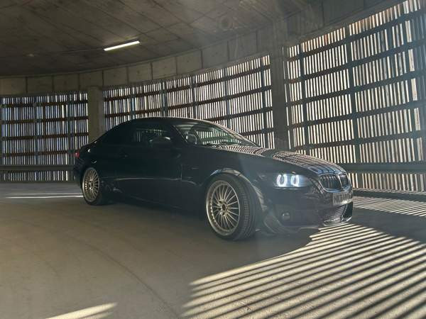 BMW 335 Kangasala - valokuva 2