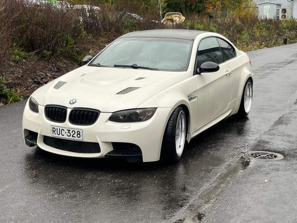 BMW 335 Orimattila - valokuva 2