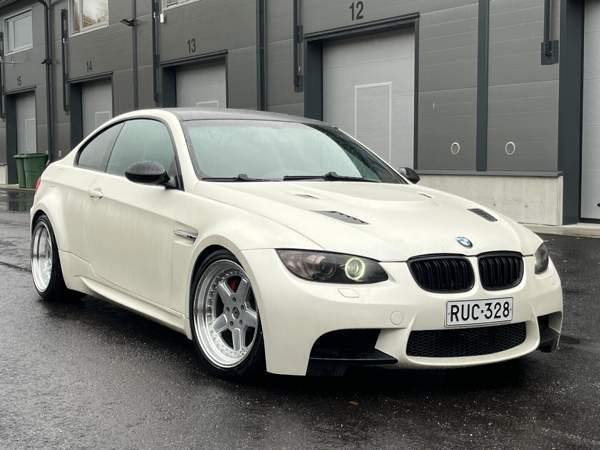 BMW 335 Orimattila - valokuva 1