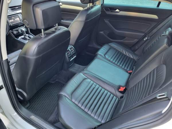 Volkswagen Passat Maaninka - изображение 8