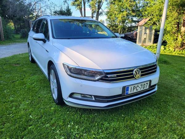 Volkswagen Passat Maaninka - изображение 1