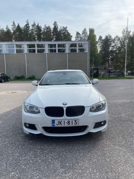 BMW 330 Orimattila - photo 1