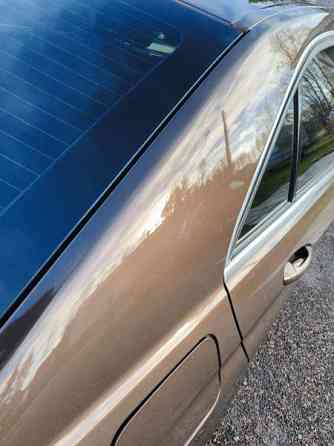 Mercedes-Benz E Oulainen