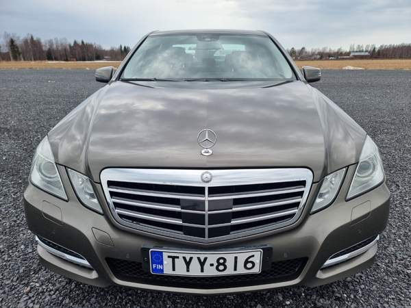 Mercedes-Benz E Kempele - изображение 6