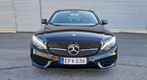 Mercedes-Benz C Турткуль - изображение 1