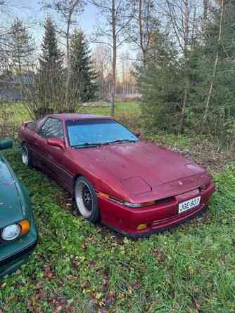 Toyota Supra Alavieska