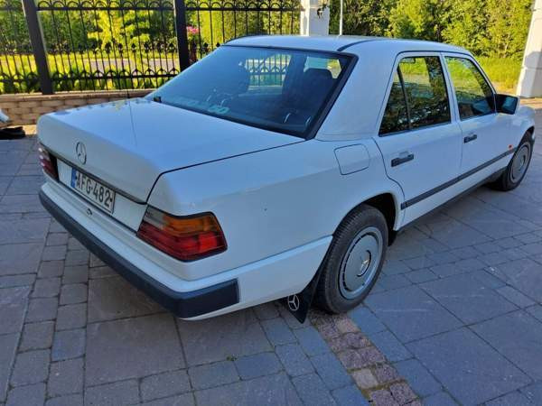 Mercedes-Benz 250 Йоэнсуу - изображение 2