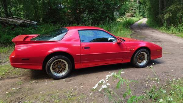 Pontiac Firebird Tuusula – foto 3