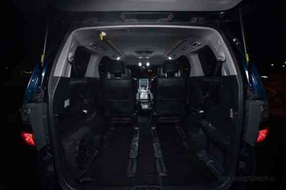 Toyota Vellfire Вантаа