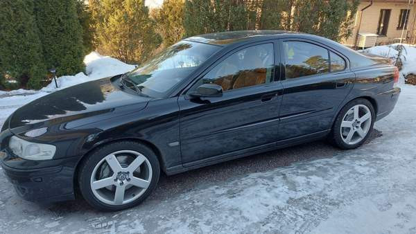 Volvo S60 Эспоо - изображение 3