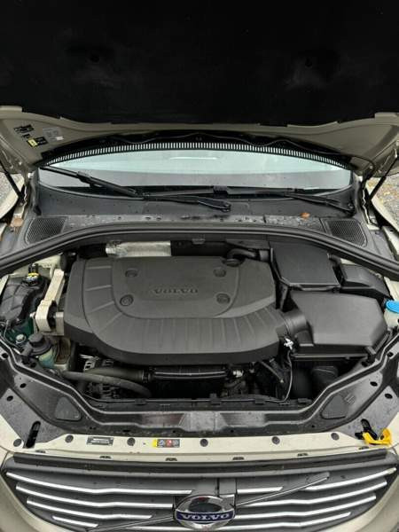 Volvo XC60 Veteli - valokuva 5