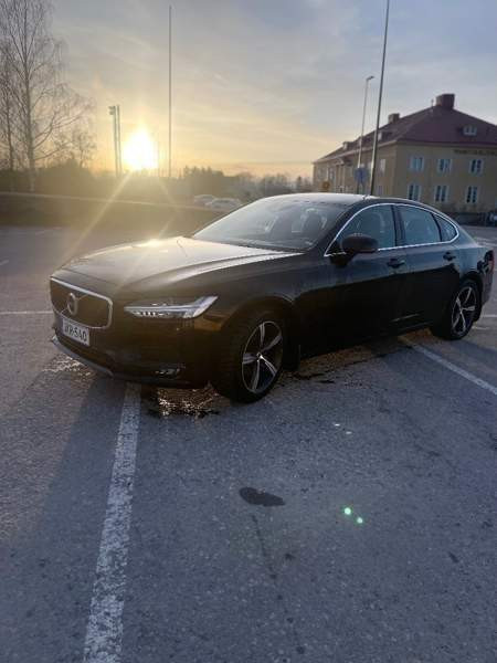 Volvo S90 Macau – foto 2