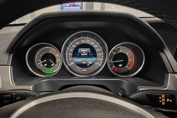 Mercedes-Benz E Glebychevo - valokuva 6