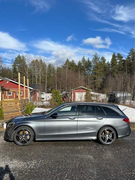 Mercedes-Benz C Сейняйоки - изображение 6