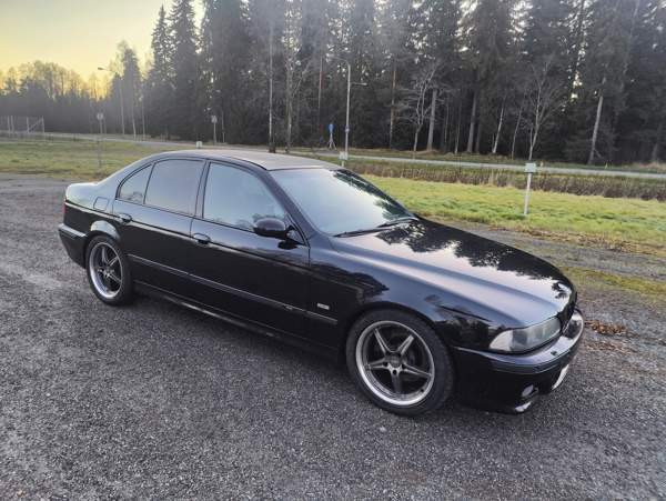 BMW M5 Mikkeli - valokuva 4