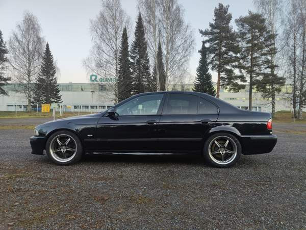 BMW M5 Mikkeli - valokuva 2
