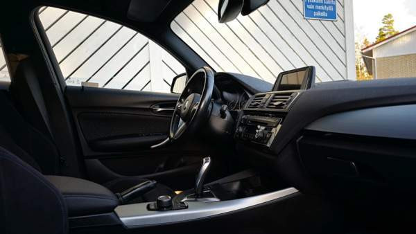 BMW 118 Naantali - valokuva 5