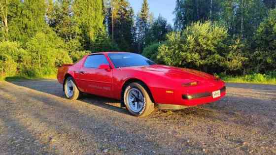 Pontiac Firebird Ristijärvi