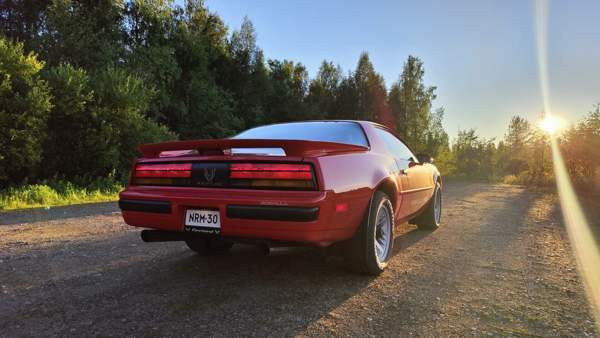 Pontiac Firebird Ristijärvi – foto 2