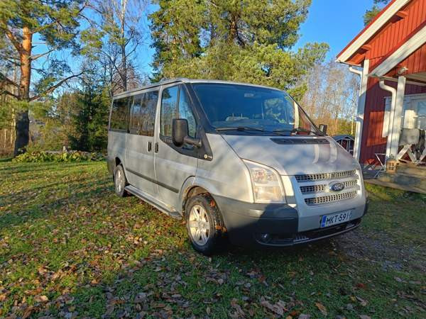 Ford Tourneo Maaninka - valokuva 3