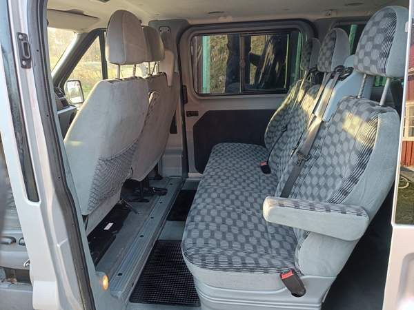 Ford Tourneo Maaninka - valokuva 8