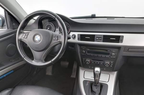 BMW 335 Tampere - photo 8