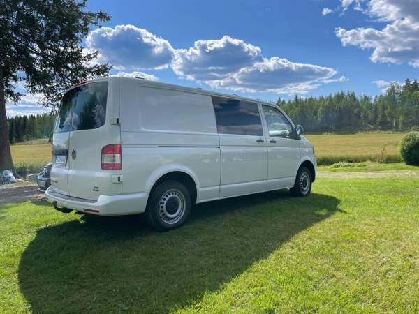 Volkswagen Transporter Luga - valokuva 2