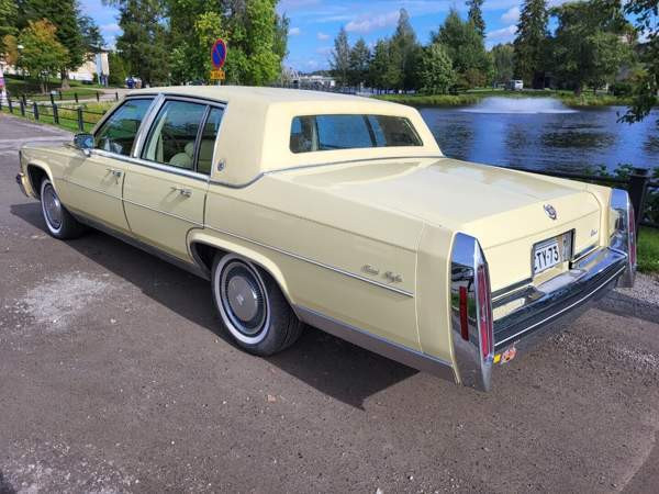 Cadillac Fleetwood Савонлинна - изображение 3