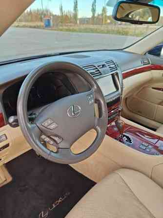 Lexus LS Hyvinge