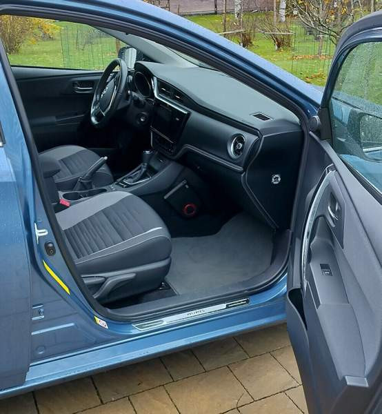 Toyota Auris Nivala - photo 3