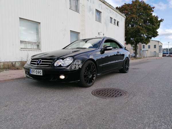 Mercedes-Benz CLK Turtkul - valokuva 1
