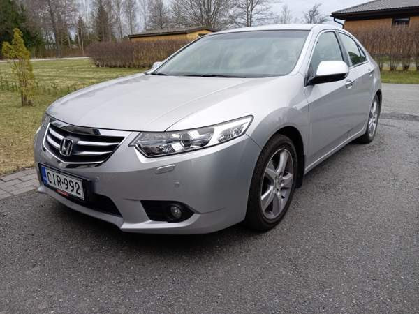 Honda Accord Nakkila - valokuva 2