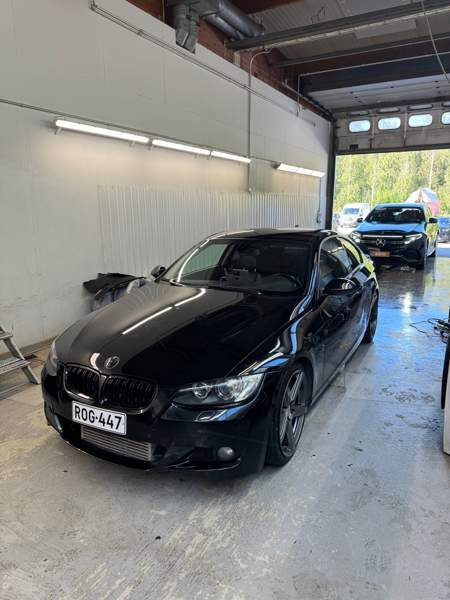 BMW 335 Янаккала - изображение 5