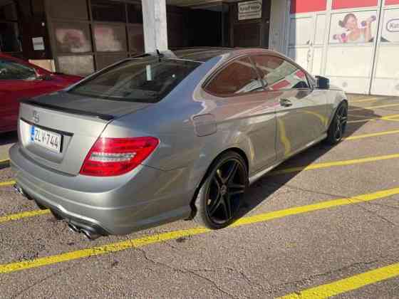 Mercedes-Benz C Вантаа
