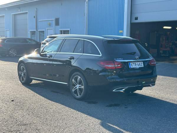 Mercedes-Benz C Turtkul - valokuva 3